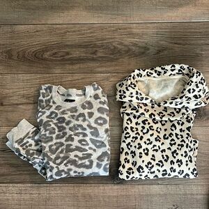 2 pull over Lucky Brand tops